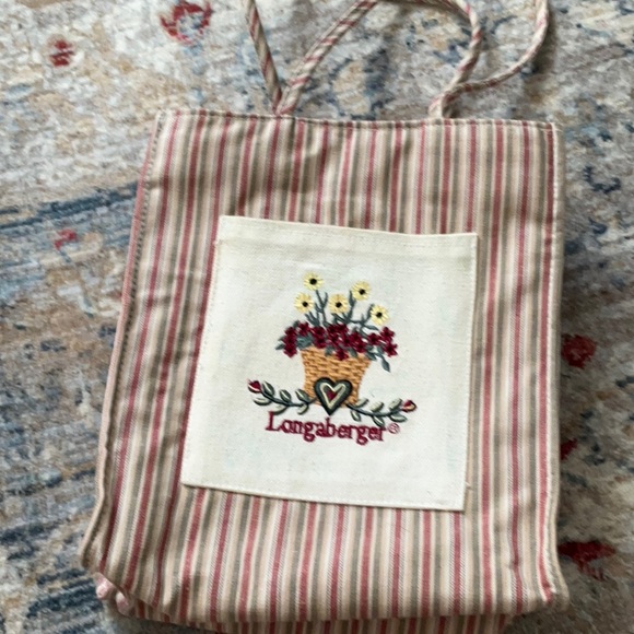 Excellent condition longaberger canvas tote - Picture 3 of 8